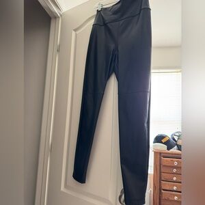 Lou & Grey Black Leggings